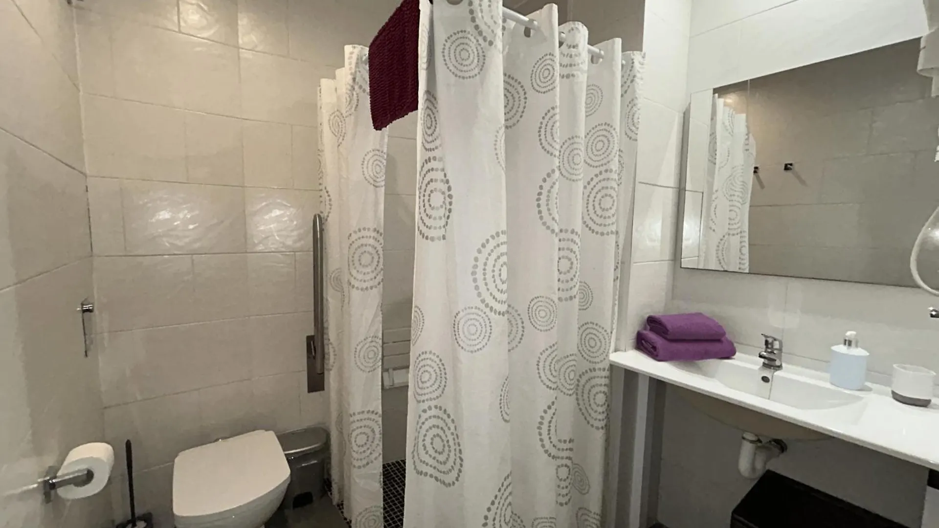 Apartahotel Baldiri Sant Boi de Llobregat