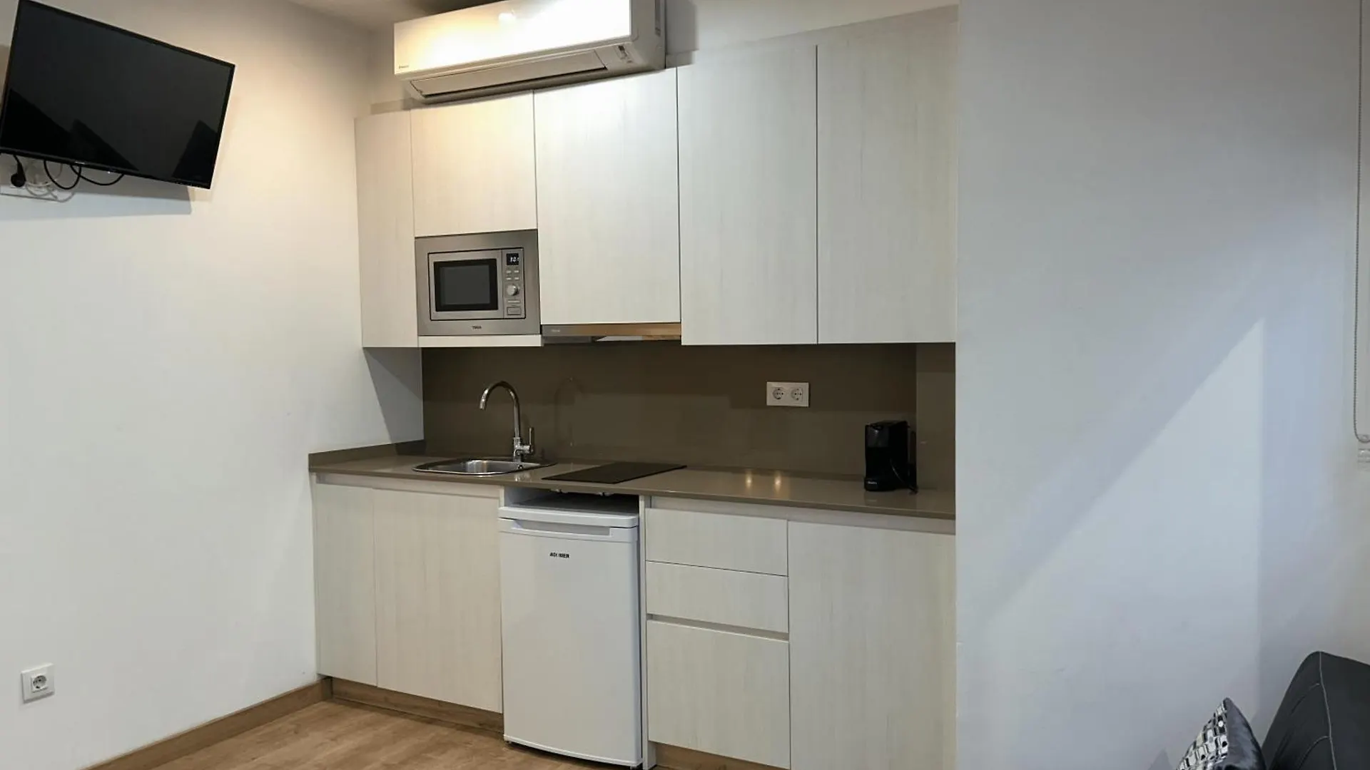 Apartahotel Baldiri Sant Boi de Llobregat
