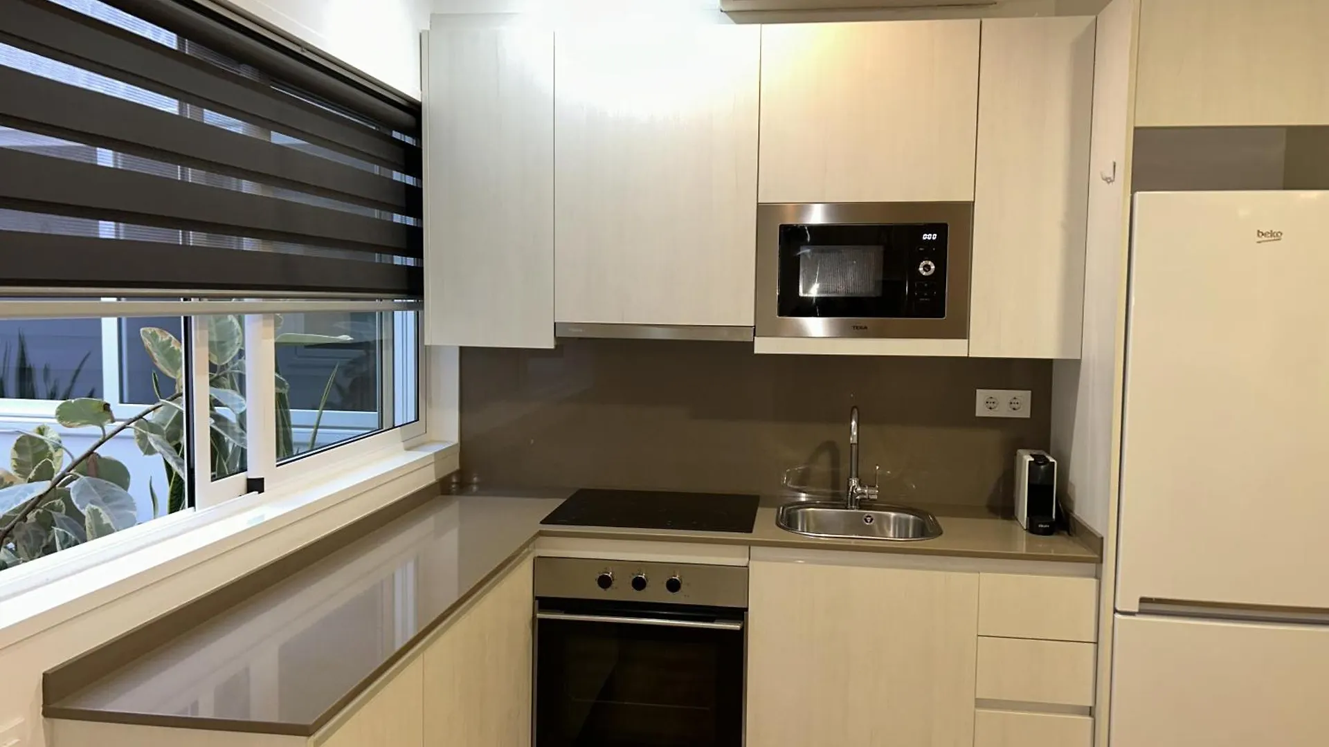 Apartahotel Baldiri Sant Boi de Llobregat 2*,  Spain